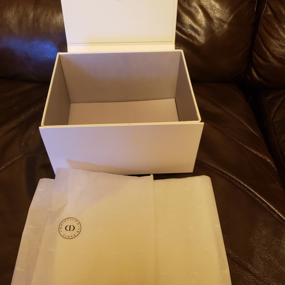 Christian Dior Beauty Bag Bundle - Picture 11 of 13